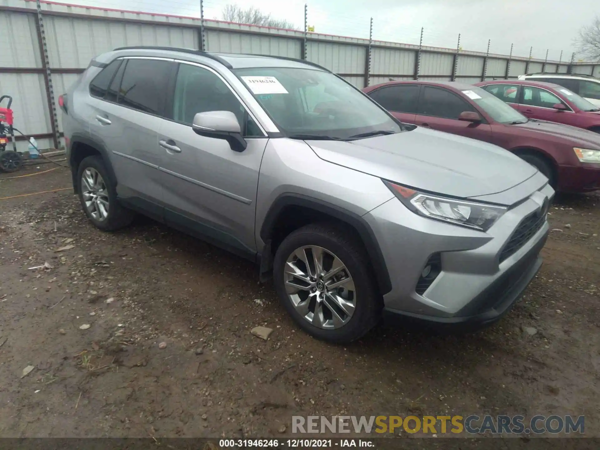 1 Photograph of a damaged car 2T3A1RFV7MC157732 TOYOTA RAV4 2021