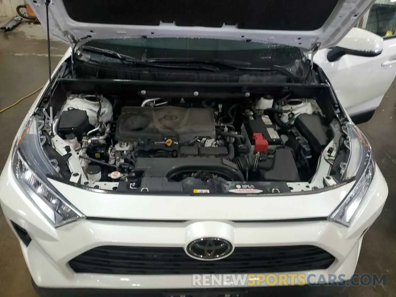 13 Photograph of a damaged car 2T3A1RFV7MW228121 TOYOTA RAV4 2021