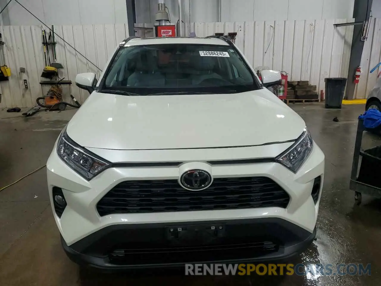 5 Photograph of a damaged car 2T3A1RFV7MW228121 TOYOTA RAV4 2021