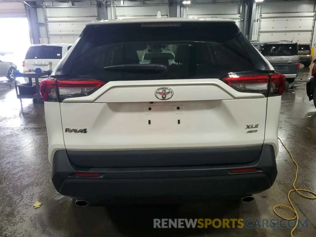 6 Photograph of a damaged car 2T3A1RFV7MW228121 TOYOTA RAV4 2021