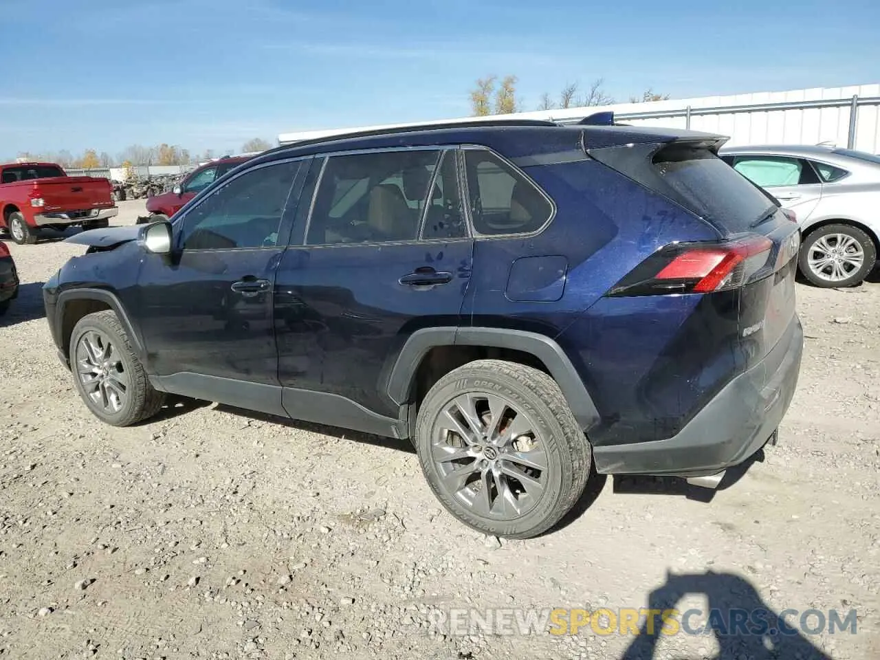 2 Photograph of a damaged car 2T3A1RFV8MC146268 TOYOTA RAV4 2021