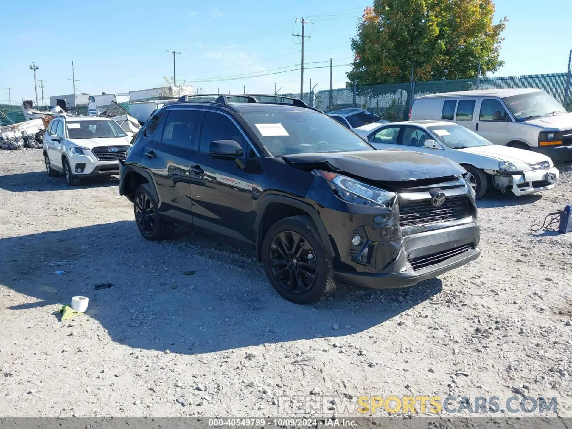 1 Photograph of a damaged car 2T3A1RFV8MC187189 TOYOTA RAV4 2021