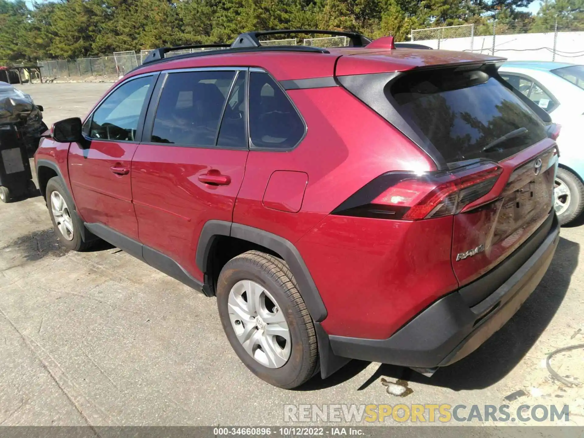 3 Photograph of a damaged car 2T3A1RFV8MW203244 TOYOTA RAV4 2021