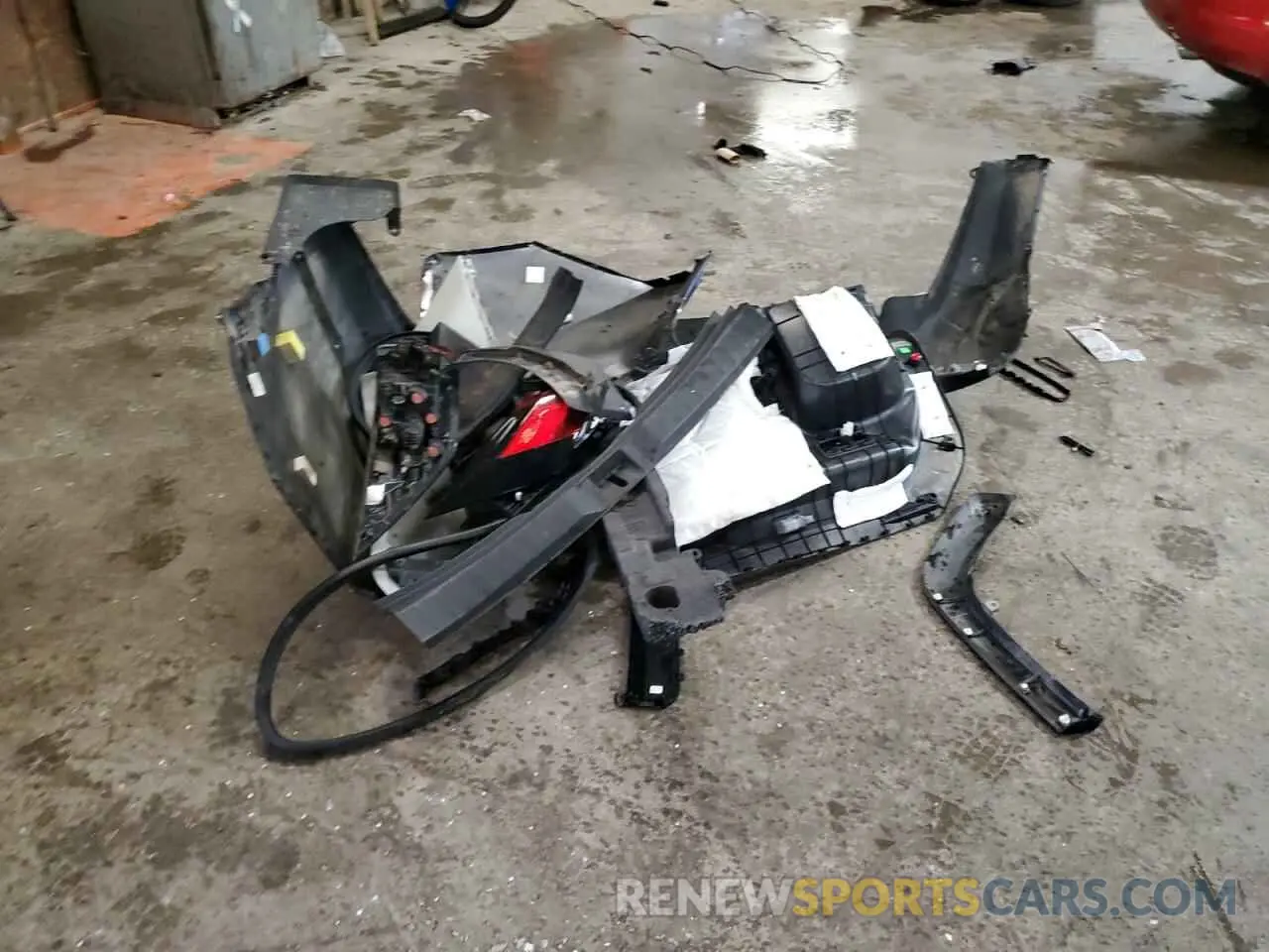 13 Photograph of a damaged car 2T3A1RFV8MW204832 TOYOTA RAV4 2021