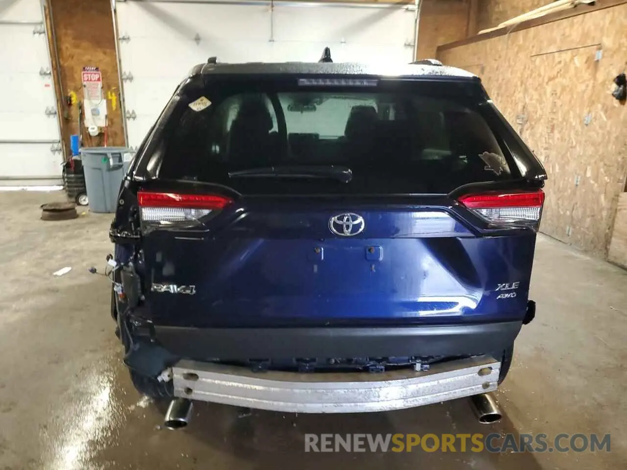 6 Photograph of a damaged car 2T3A1RFV8MW204832 TOYOTA RAV4 2021