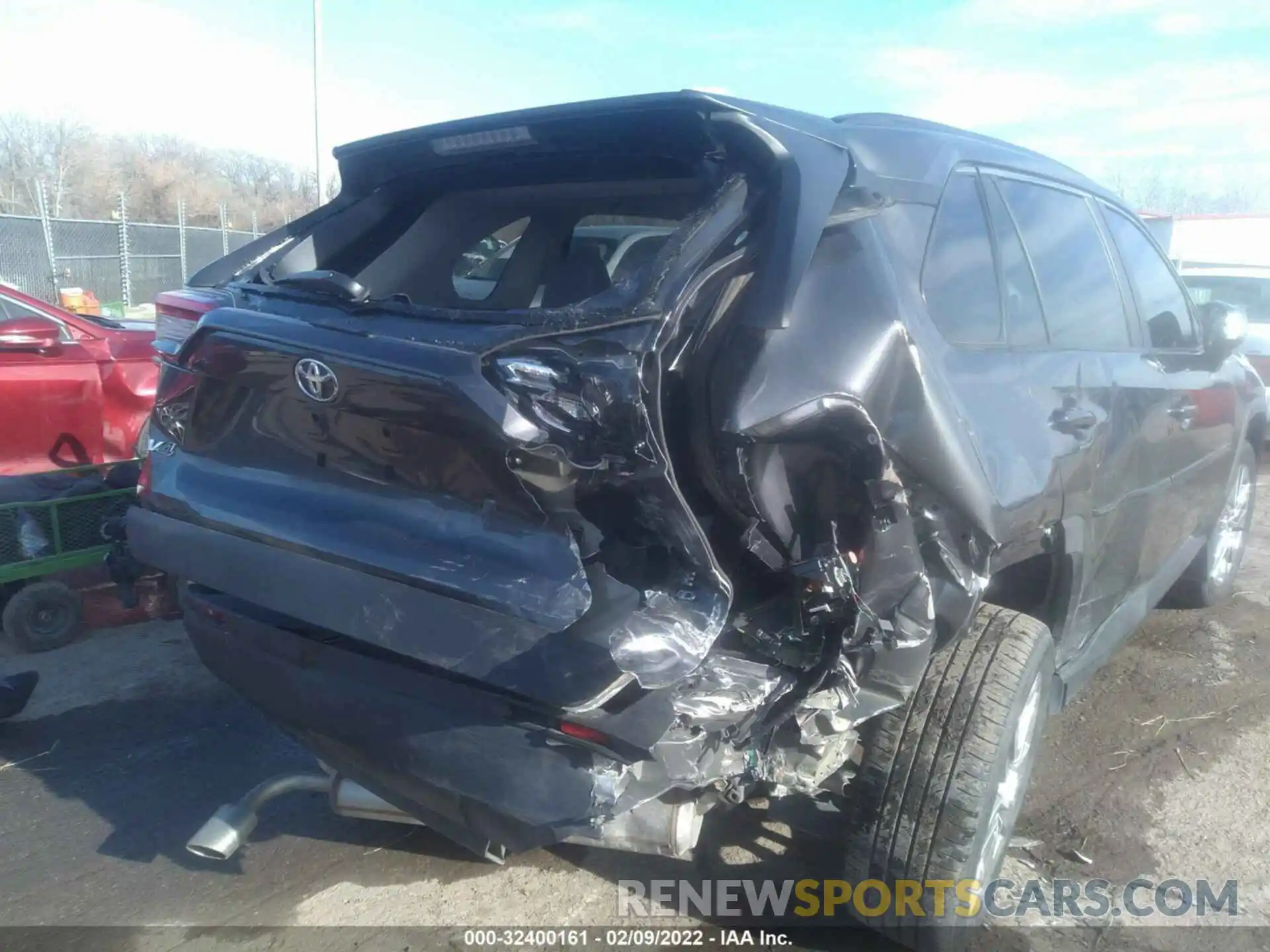 6 Photograph of a damaged car 2T3A1RFV9MC148028 TOYOTA RAV4 2021