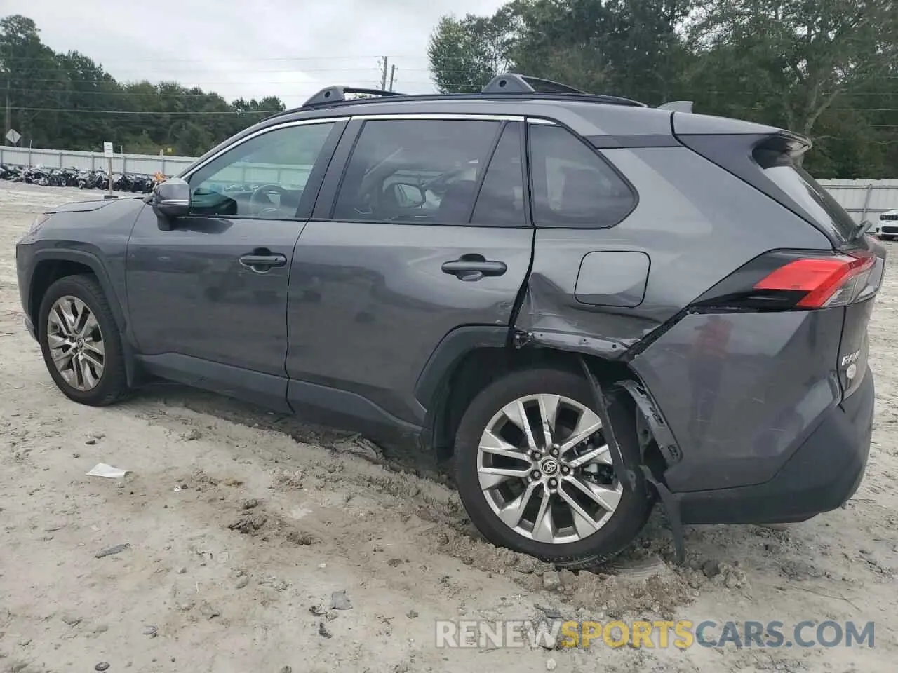 2 Photograph of a damaged car 2T3A1RFV9MC194488 TOYOTA RAV4 2021