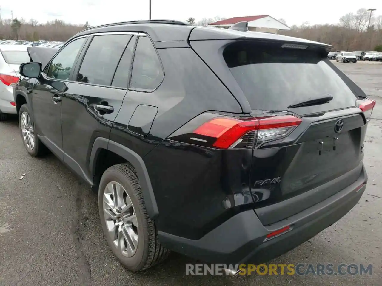 3 Photograph of a damaged car 2T3A1RFV9MC228560 TOYOTA RAV4 2021