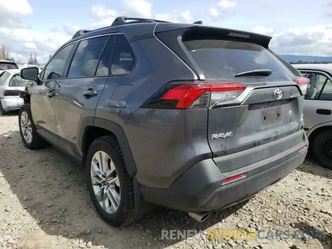 3 Photograph of a damaged car 2T3A1RFV9MC234942 TOYOTA RAV4 2021