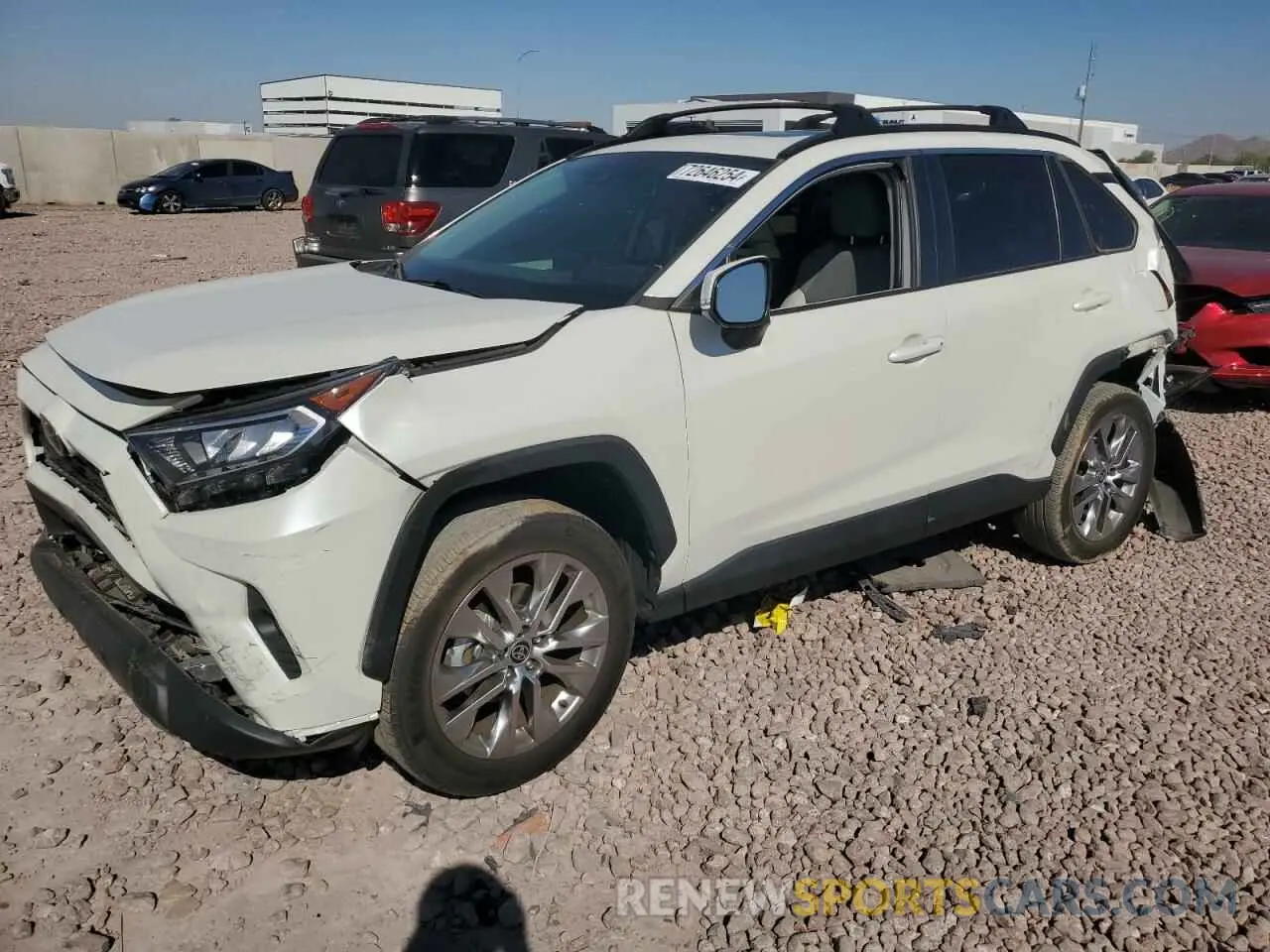 1 Photograph of a damaged car 2T3A1RFV9MW172926 TOYOTA RAV4 2021