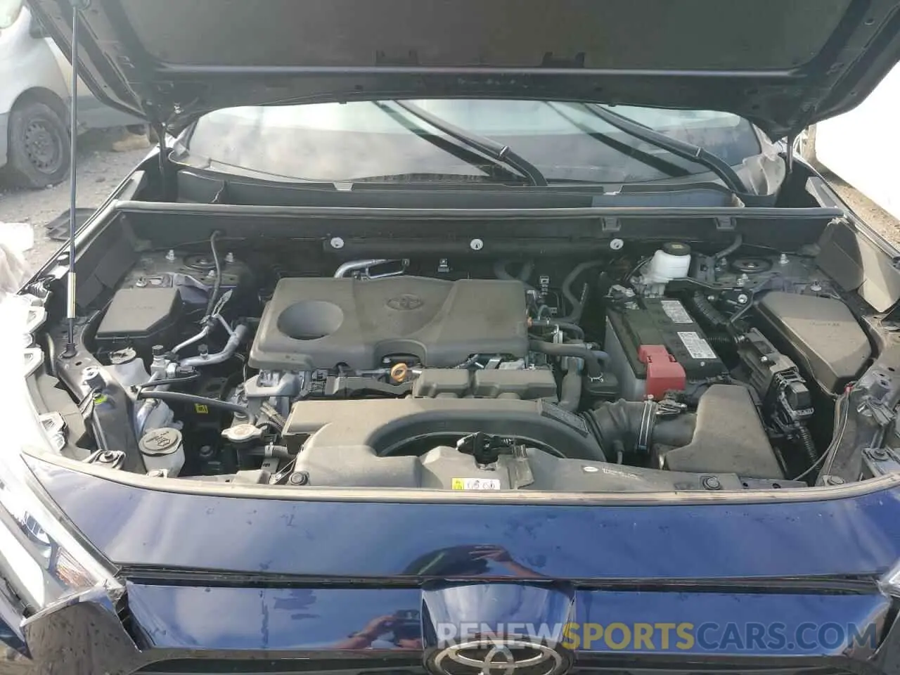 12 Photograph of a damaged car 2T3A1RFV9MW174613 TOYOTA RAV4 2021