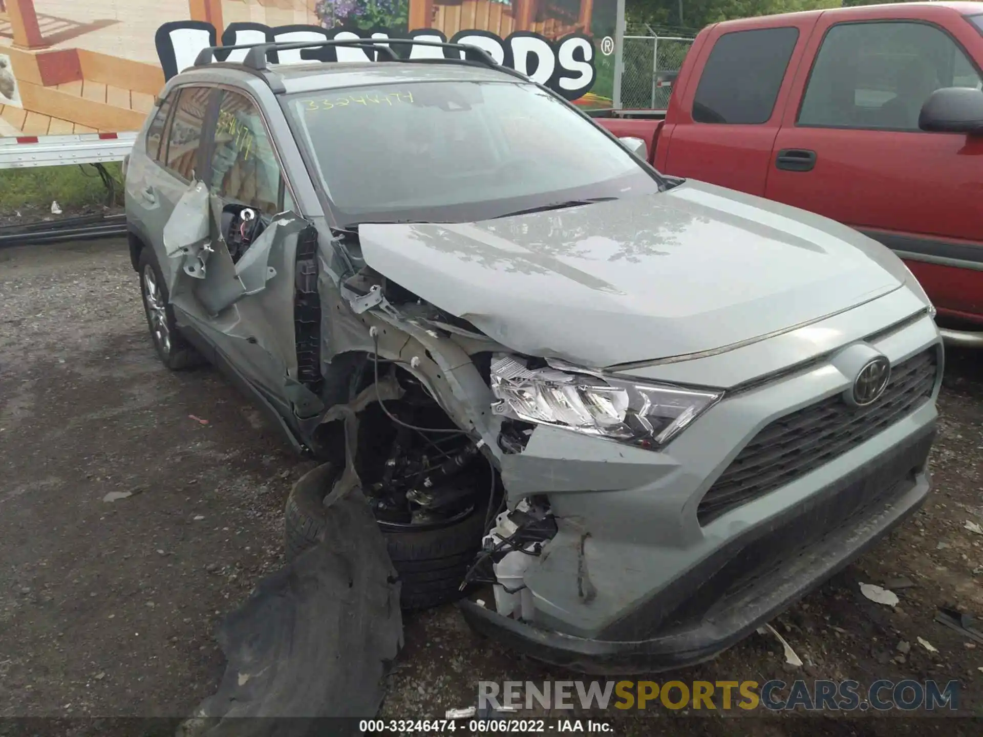 1 Photograph of a damaged car 2T3A1RFV9MW191413 TOYOTA RAV4 2021