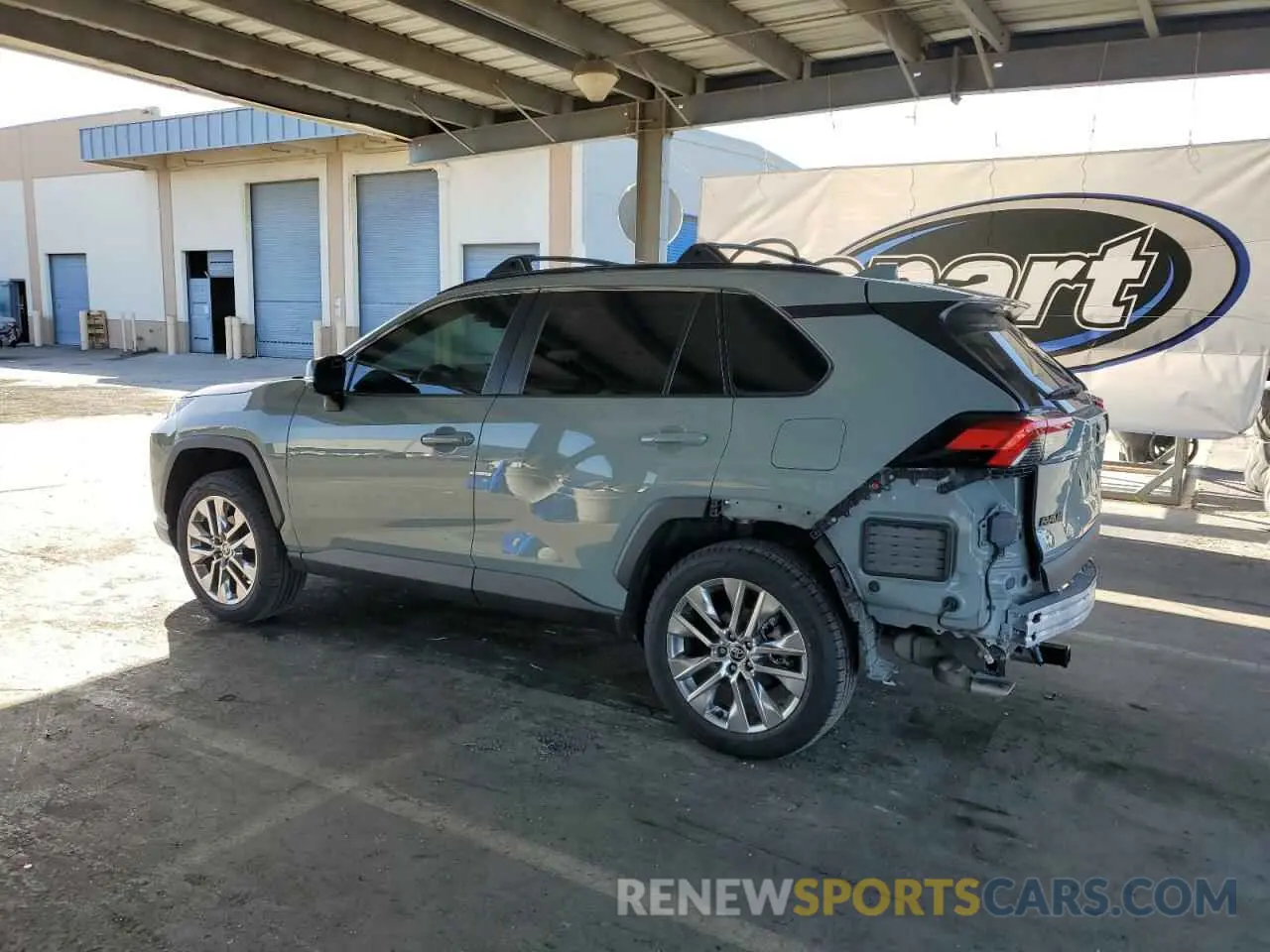 2 Photograph of a damaged car 2T3A1RFV9MW193632 TOYOTA RAV4 2021