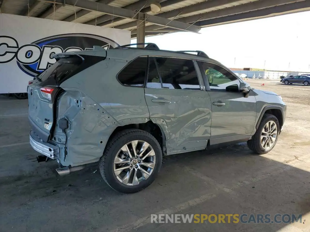 3 Photograph of a damaged car 2T3A1RFV9MW193632 TOYOTA RAV4 2021