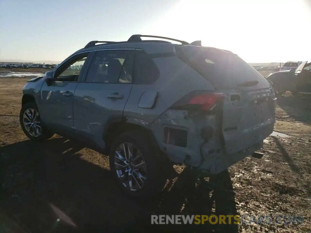 2 Photograph of a damaged car 2T3A1RFV9MW206492 TOYOTA RAV4 2021