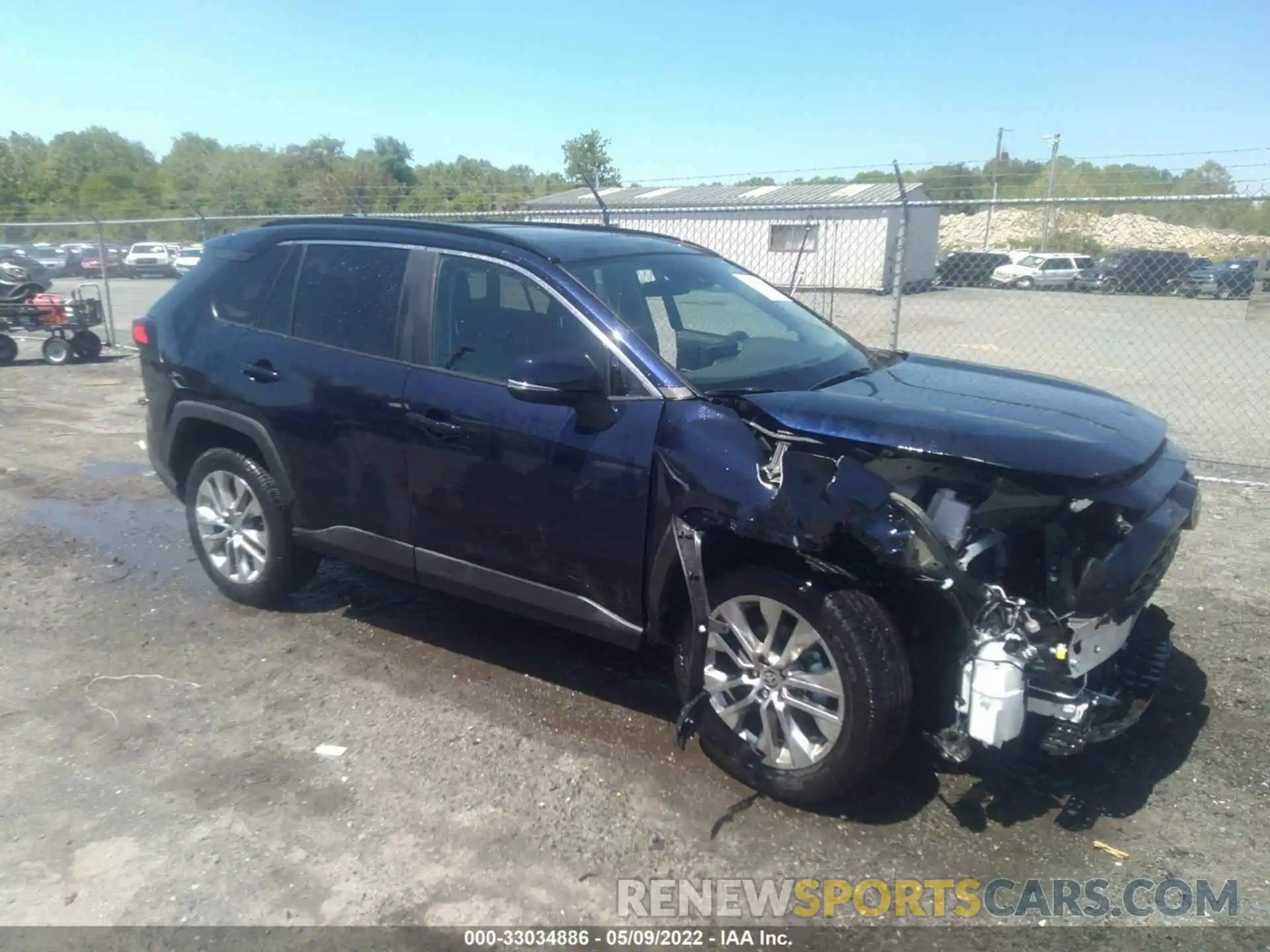 1 Photograph of a damaged car 2T3A1RFV9MW235197 TOYOTA RAV4 2021