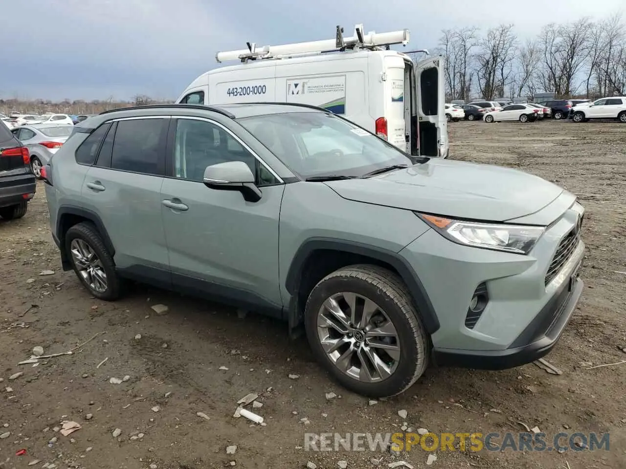 4 Photograph of a damaged car 2T3A1RFV9MW235409 TOYOTA RAV4 2021