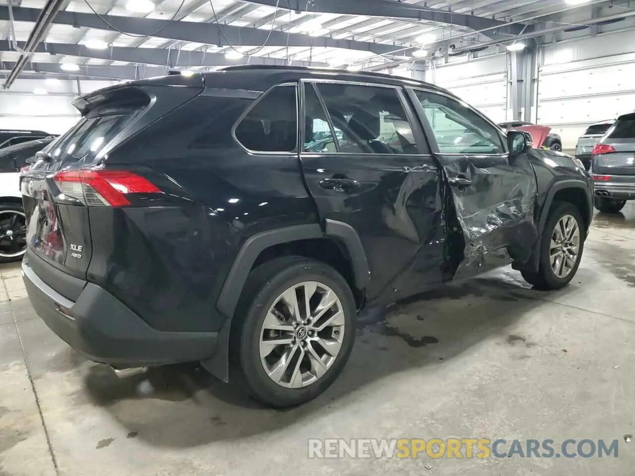 3 Photograph of a damaged car 2T3A1RFVXMC152735 TOYOTA RAV4 2021