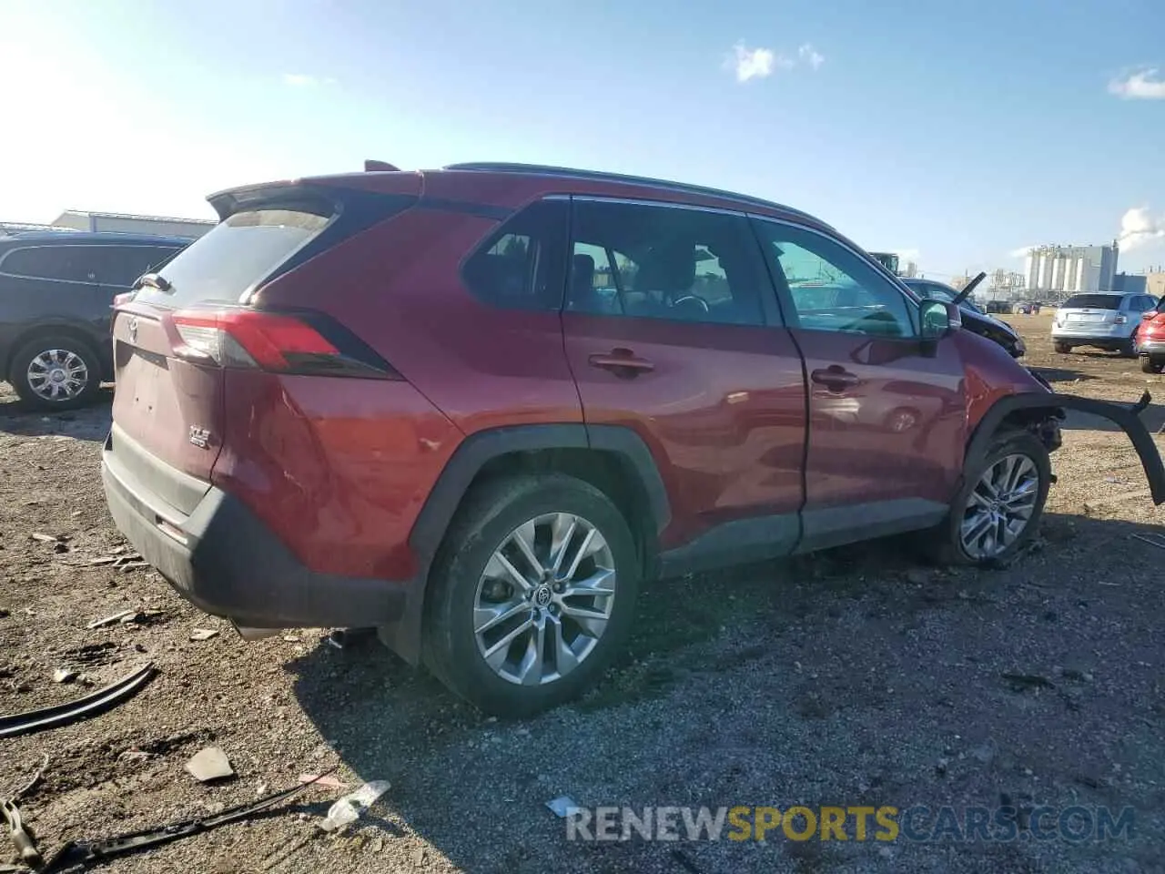 3 Photograph of a damaged car 2T3A1RFVXMW173762 TOYOTA RAV4 2021