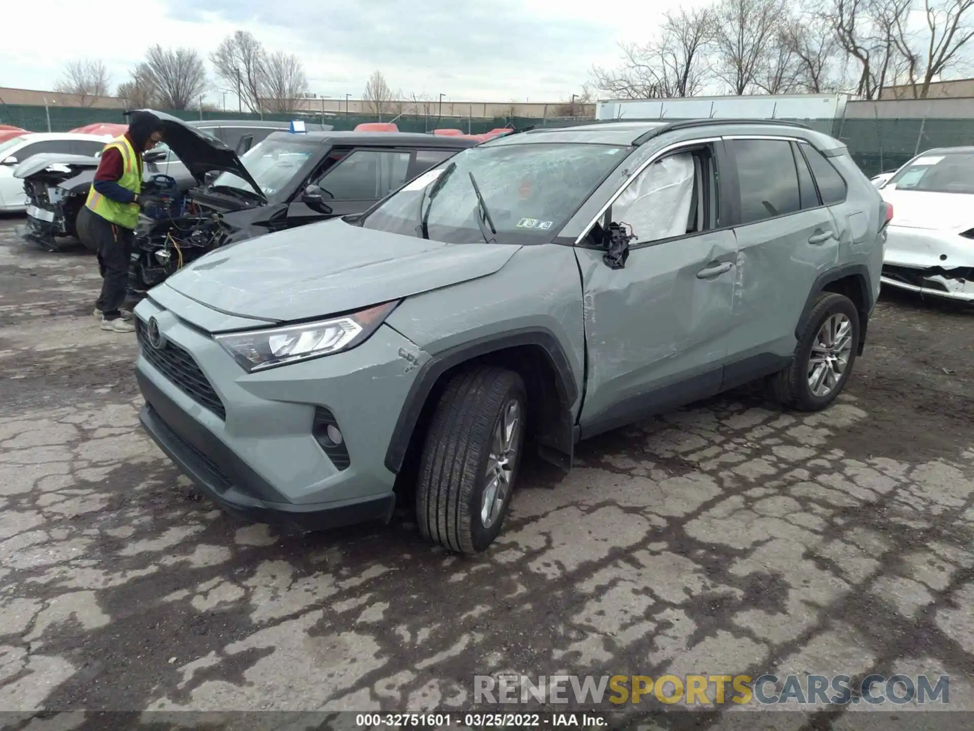 2 Photograph of a damaged car 2T3A1RFVXMW177911 TOYOTA RAV4 2021