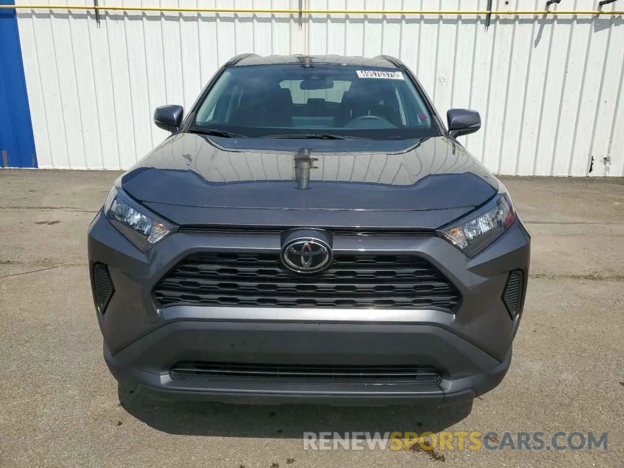 5 Photograph of a damaged car 2T3B1RFV5MC231363 TOYOTA RAV4 2021