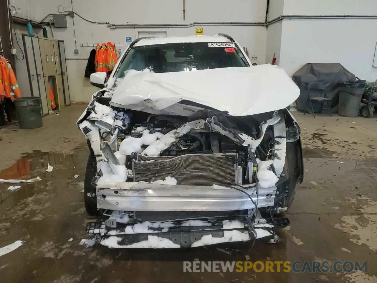 5 Photograph of a damaged car 2T3B1RFV9MC187089 TOYOTA RAV4 2021