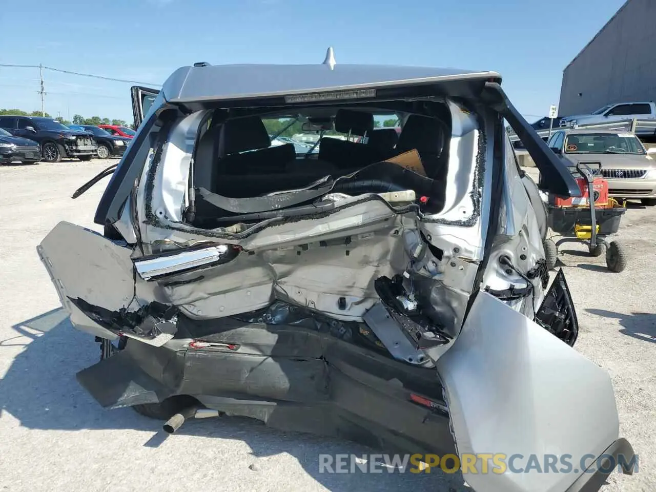 6 Photograph of a damaged car 2T3B6RFV0MW008793 TOYOTA RAV4 2021