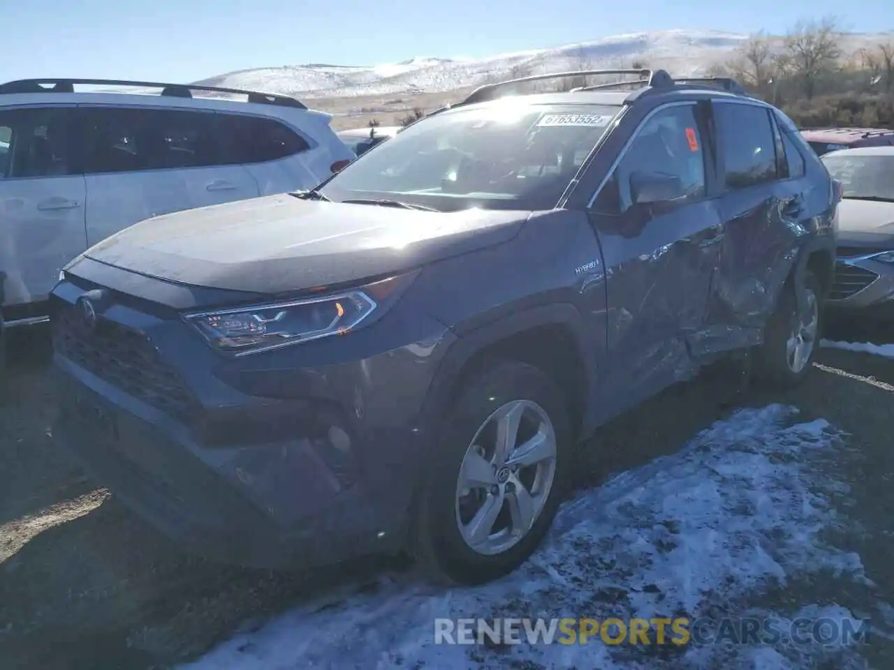 1 Photograph of a damaged car 2T3B6RFV0MW012729 TOYOTA RAV4 2021