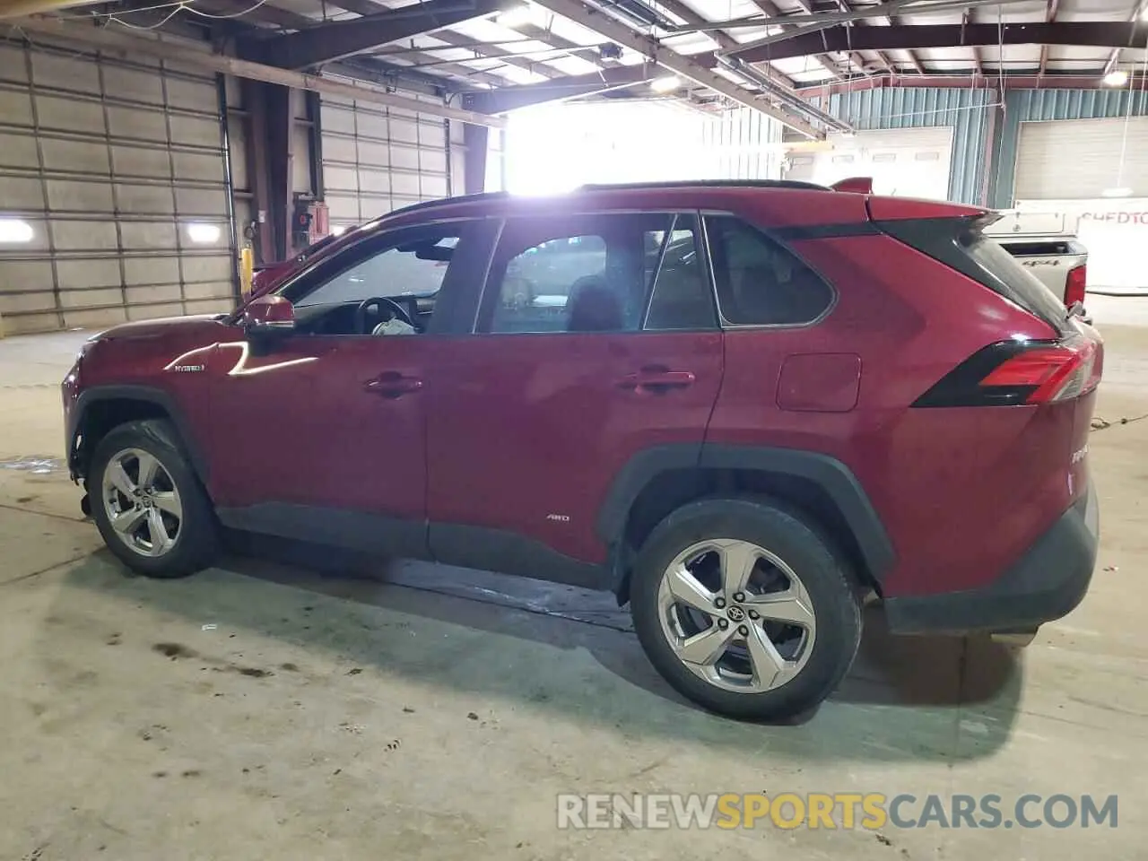 2 Photograph of a damaged car 2T3B6RFV0MW016618 TOYOTA RAV4 2021