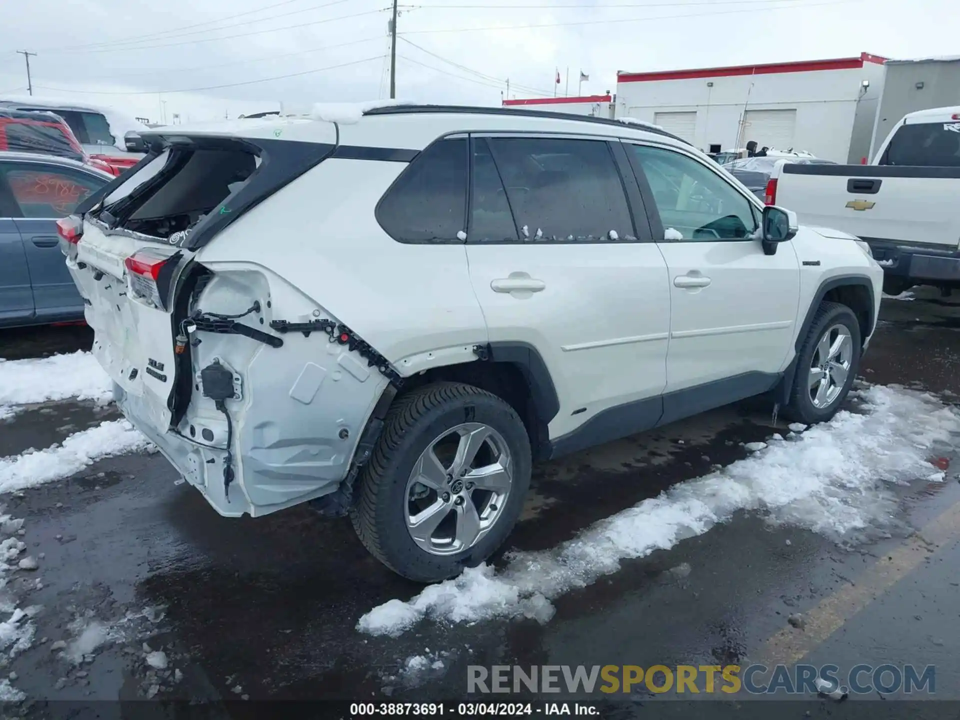 4 Photograph of a damaged car 2T3B6RFV0MW021706 TOYOTA RAV4 2021