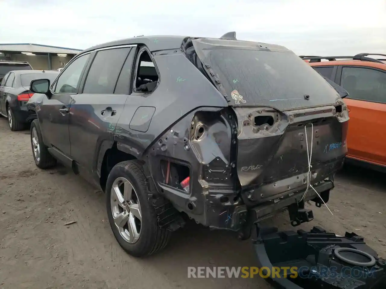 3 Photograph of a damaged car 2T3B6RFV3MW023238 TOYOTA RAV4 2021