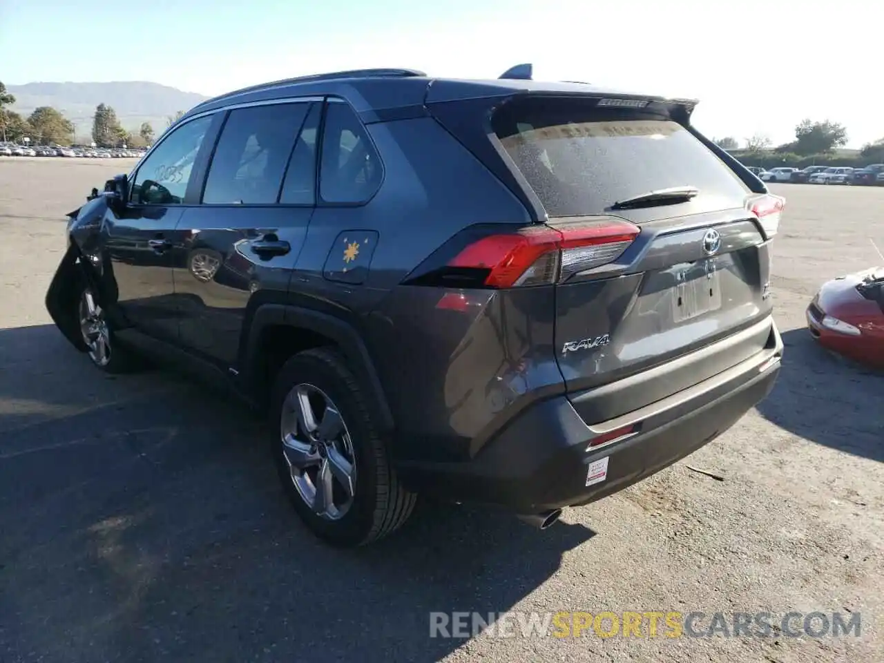 3 Photograph of a damaged car 2T3B6RFV3MW023370 TOYOTA RAV4 2021