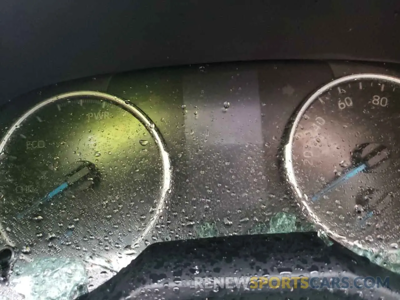 8 Photograph of a damaged car 2T3B6RFV5MW007218 TOYOTA RAV4 2021