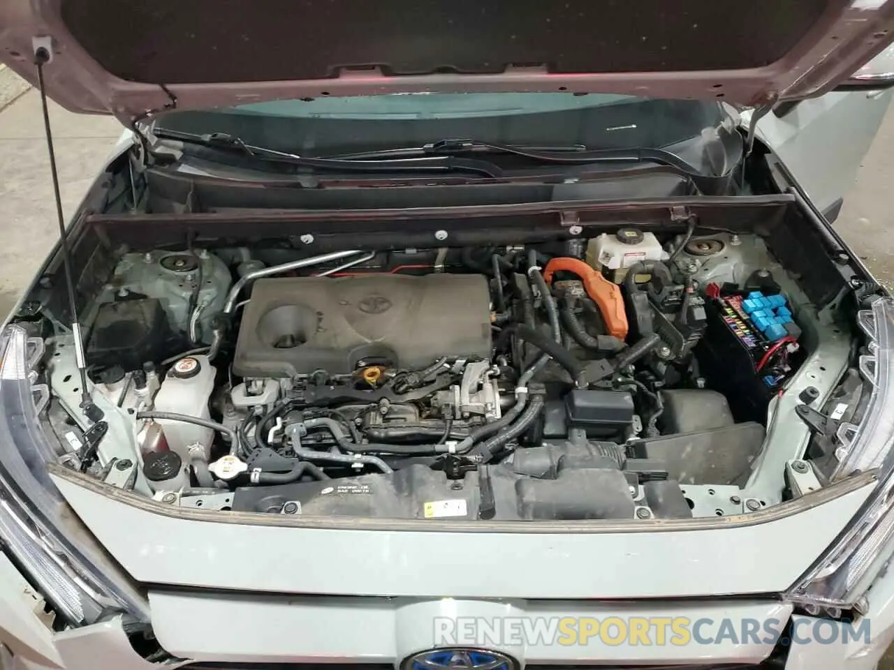 12 Photograph of a damaged car 2T3B6RFV5MW016596 TOYOTA RAV4 2021