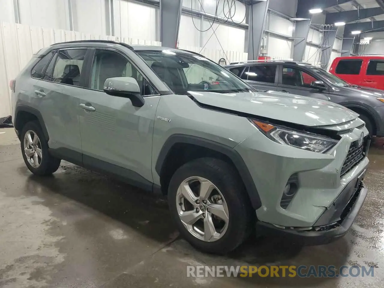 4 Photograph of a damaged car 2T3B6RFV5MW016596 TOYOTA RAV4 2021