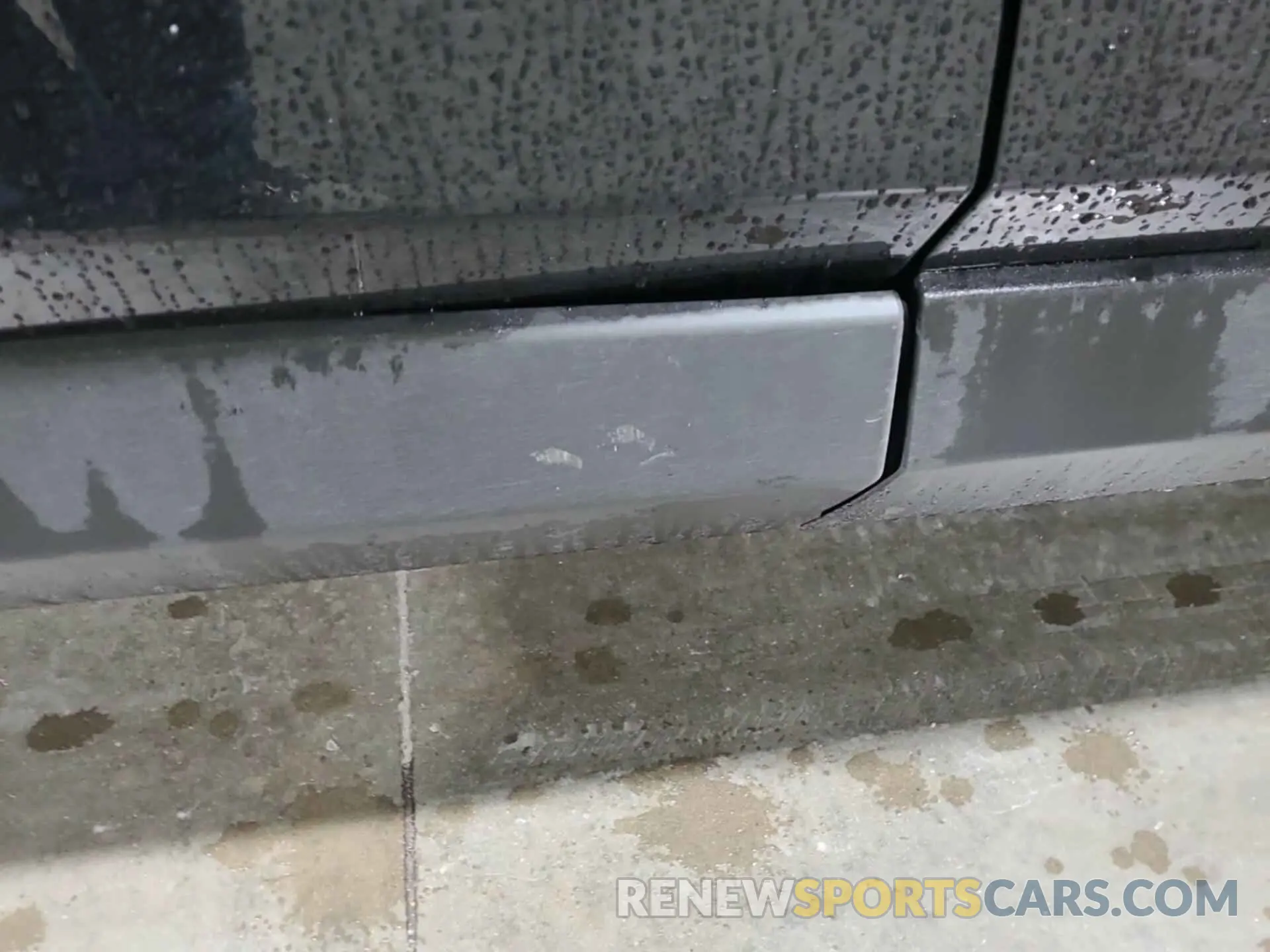 3 Photograph of a damaged car 2T3B6RFV5MW029574 TOYOTA RAV4 2021