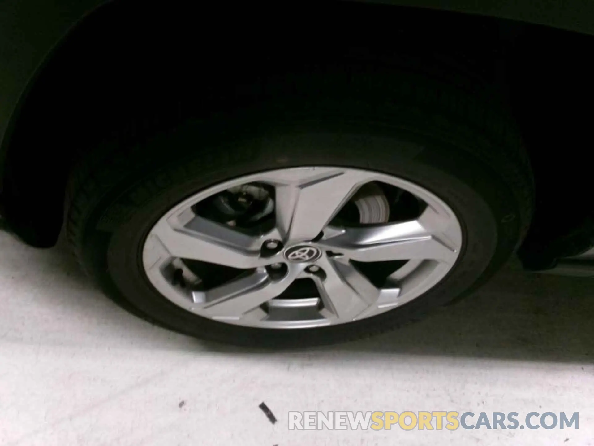 3 Photograph of a damaged car 2T3B6RFV9MW020232 TOYOTA RAV4 2021