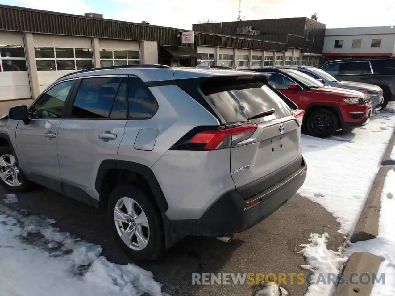 3 Photograph of a damaged car 2T3BWRFV9MW105359 TOYOTA RAV4 2021