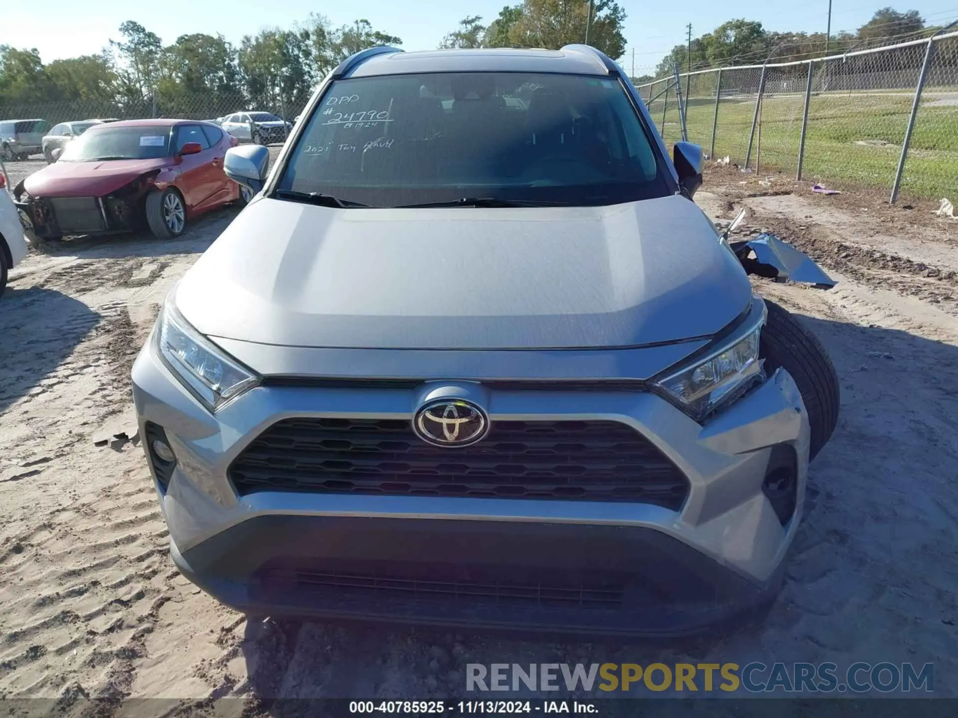 12 Photograph of a damaged car 2T3C1RFV0MC118781 TOYOTA RAV4 2021
