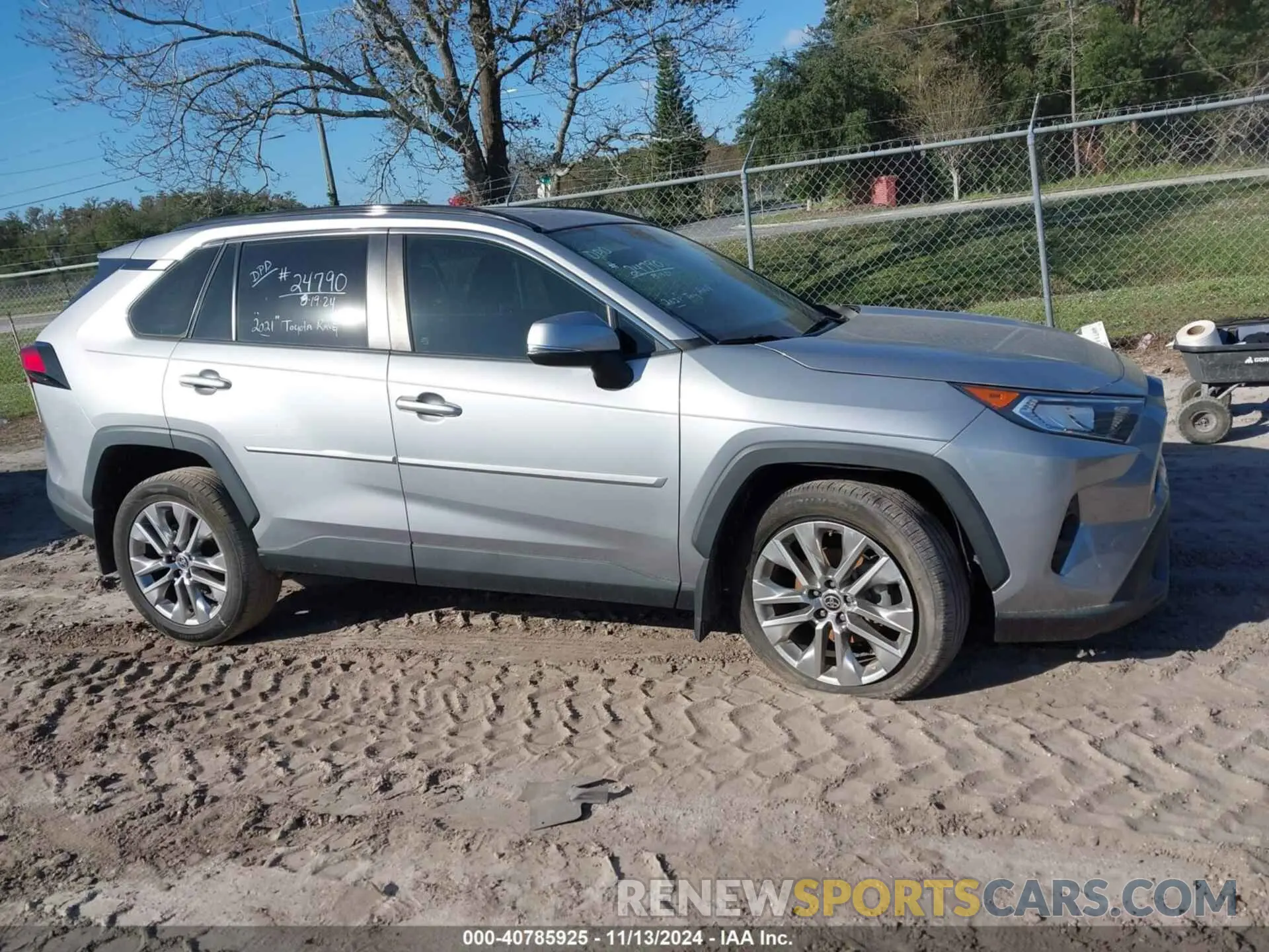 13 Photograph of a damaged car 2T3C1RFV0MC118781 TOYOTA RAV4 2021