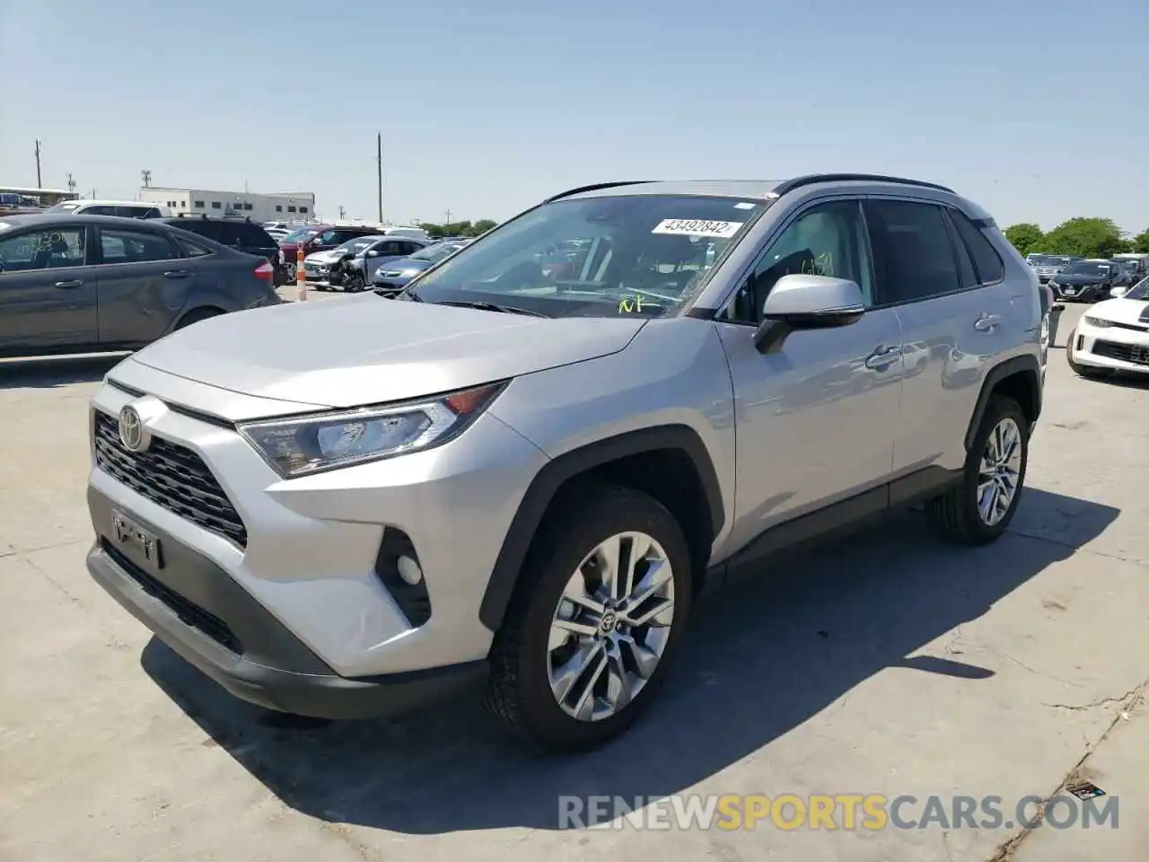 2 Photograph of a damaged car 2T3C1RFV0MC141171 TOYOTA RAV4 2021