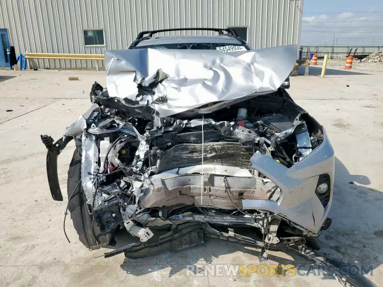 5 Photograph of a damaged car 2T3C1RFV0MC171822 TOYOTA RAV4 2021