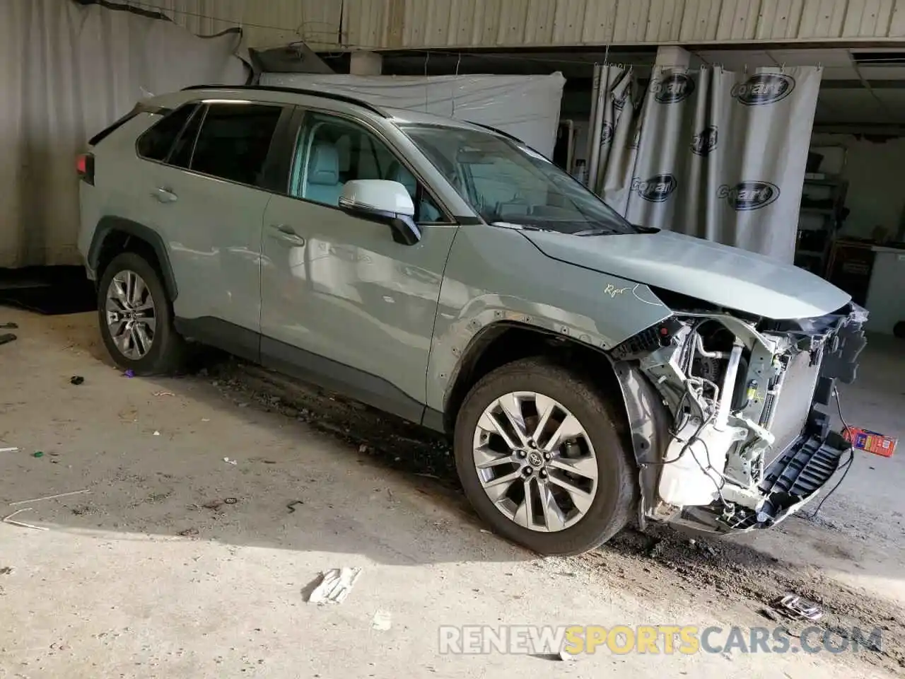 4 Photograph of a damaged car 2T3C1RFV0MW104569 TOYOTA RAV4 2021