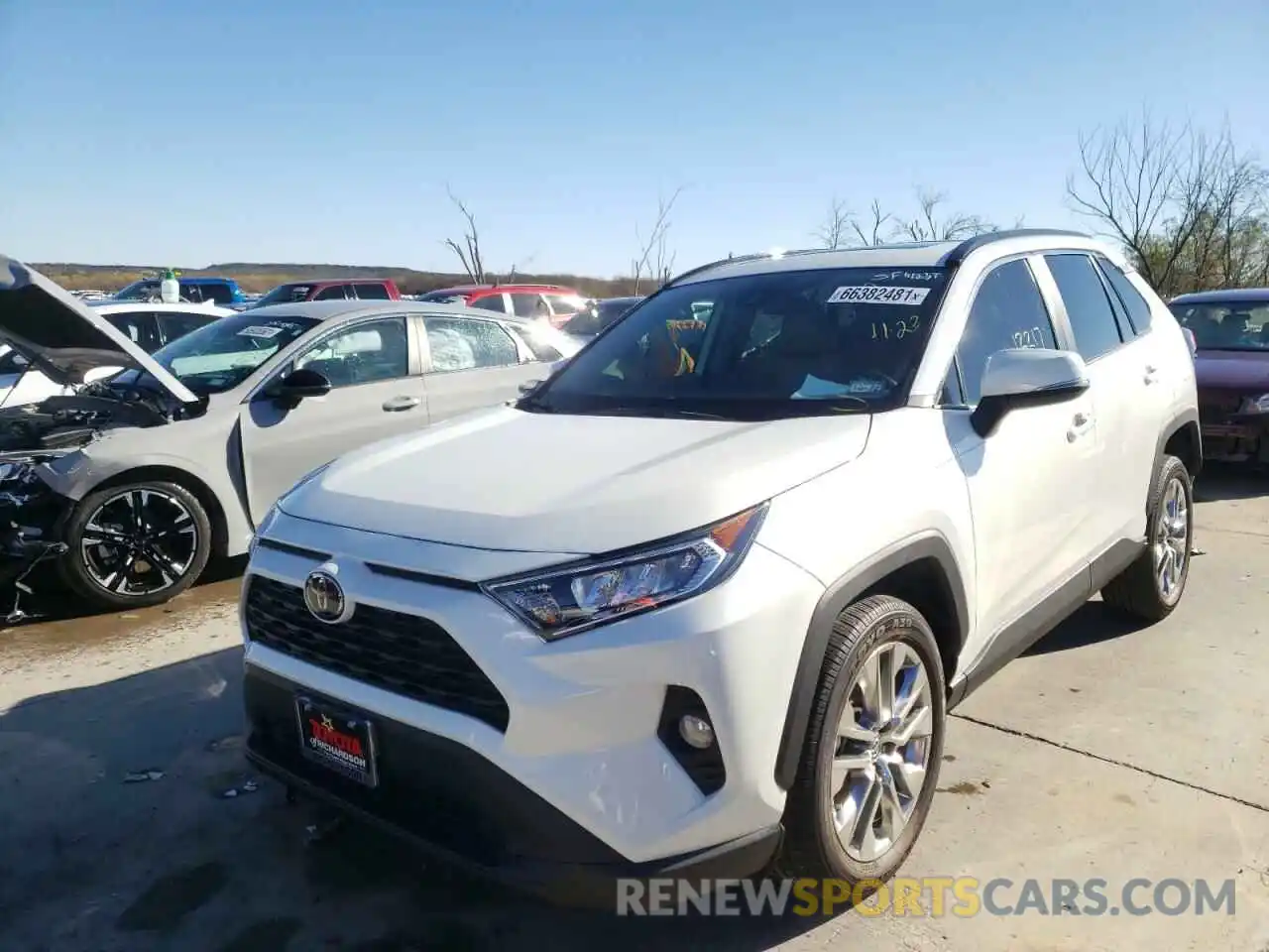 2 Photograph of a damaged car 2T3C1RFV0MW106144 TOYOTA RAV4 2021