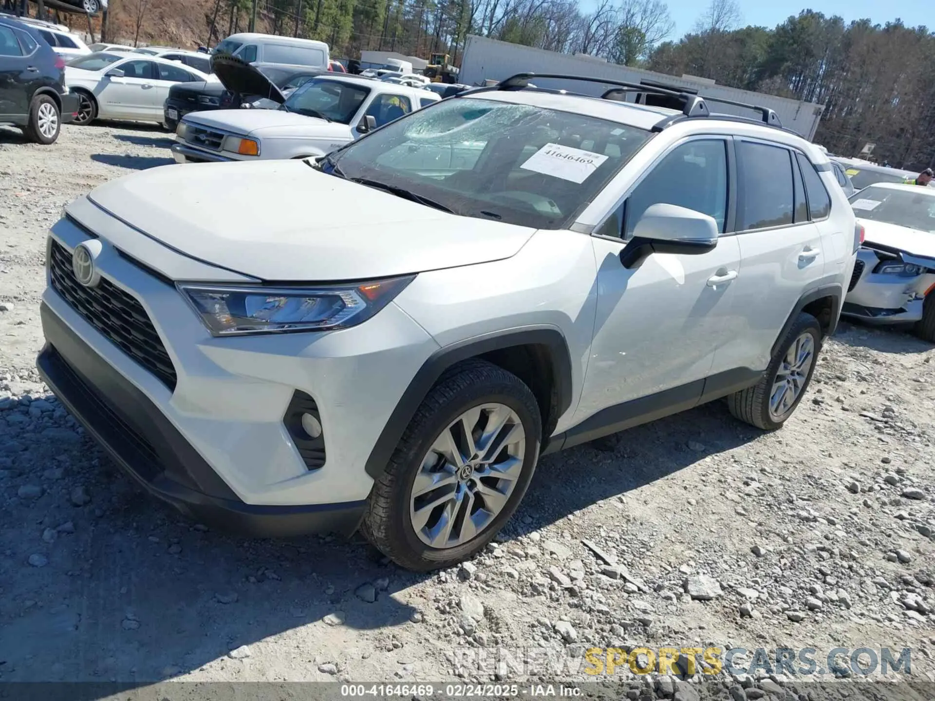 2 Photograph of a damaged car 2T3C1RFV0MW127432 TOYOTA RAV4 2021