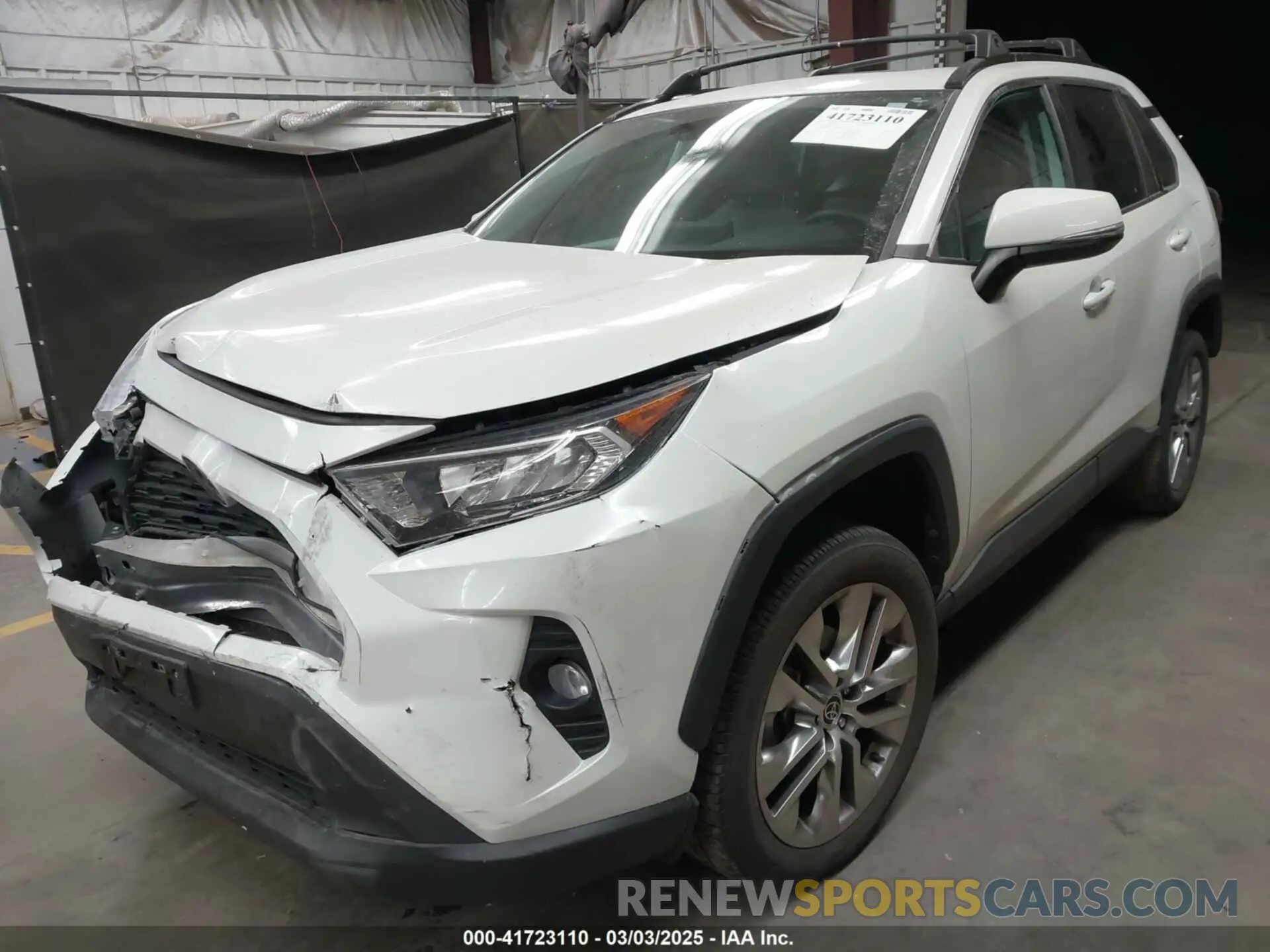 2 Photograph of a damaged car 2T3C1RFV0MW131609 TOYOTA RAV4 2021