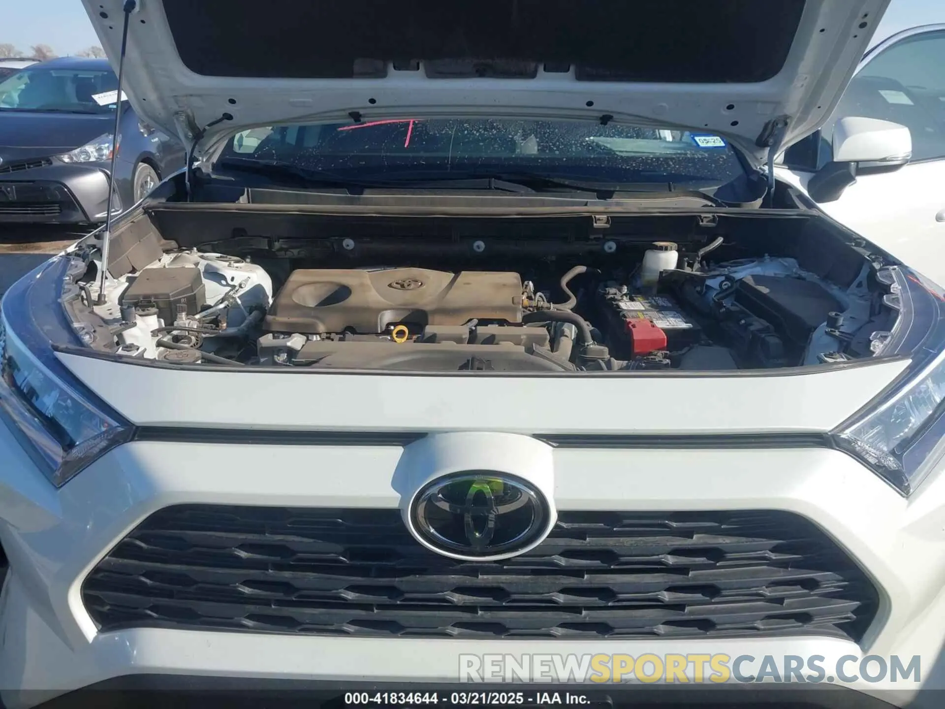 10 Photograph of a damaged car 2T3C1RFV0MW152654 TOYOTA RAV4 2021
