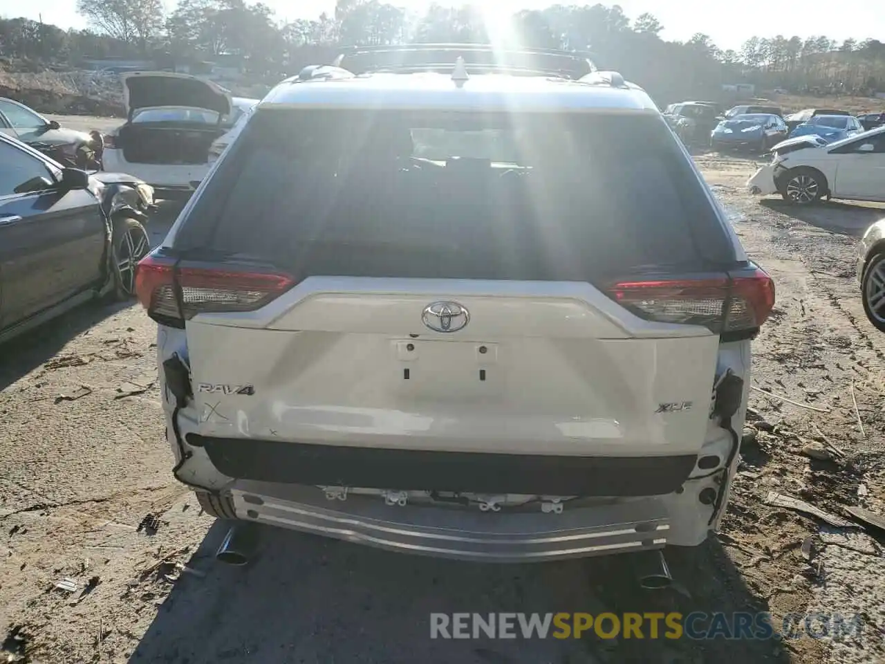 6 Photograph of a damaged car 2T3C1RFV0MW161645 TOYOTA RAV4 2021