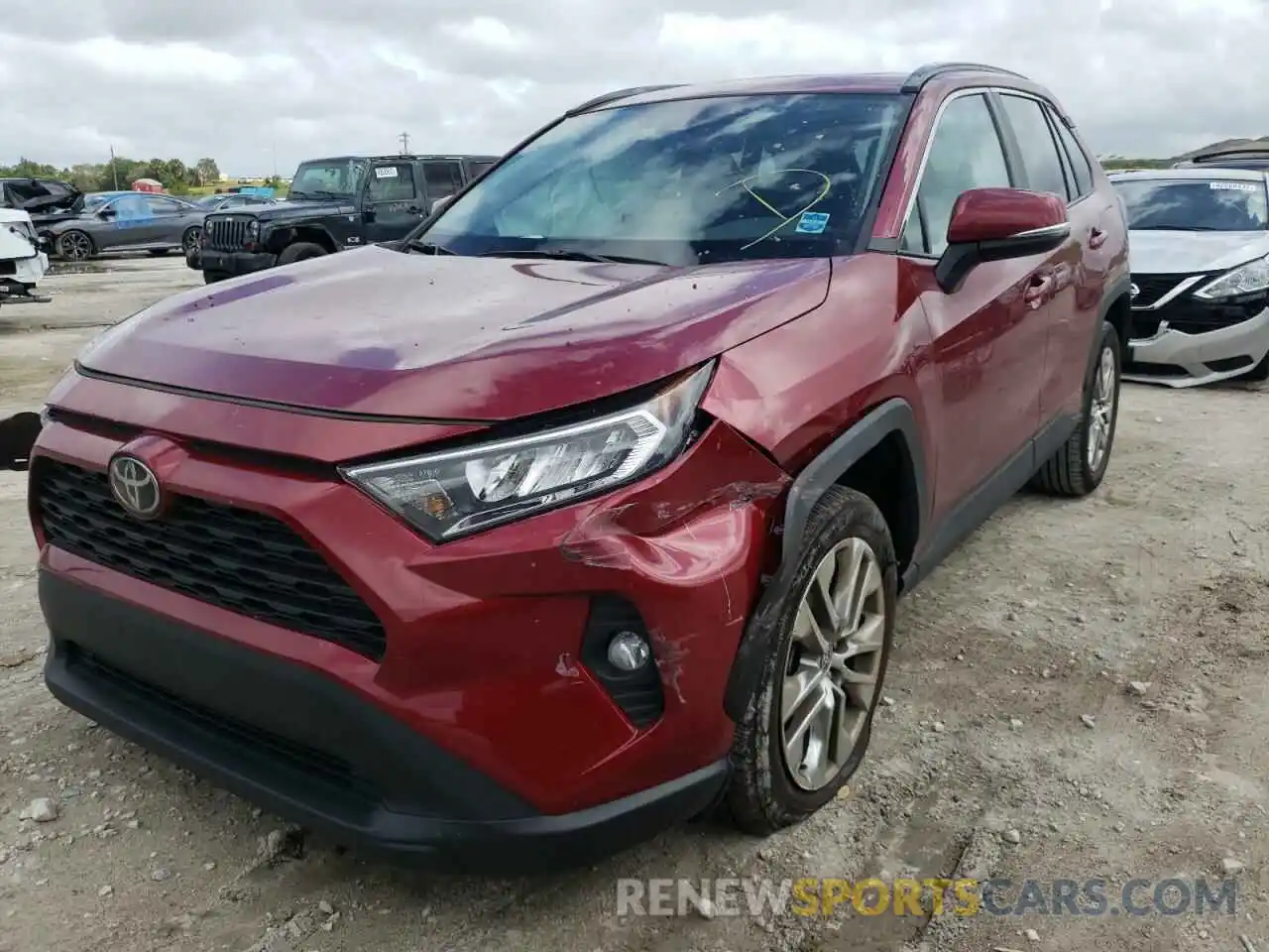 2 Photograph of a damaged car 2T3C1RFV0MW169454 TOYOTA RAV4 2021