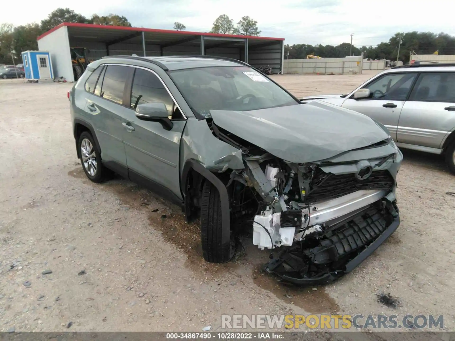 1 Photograph of a damaged car 2T3C1RFV0MW175920 TOYOTA RAV4 2021